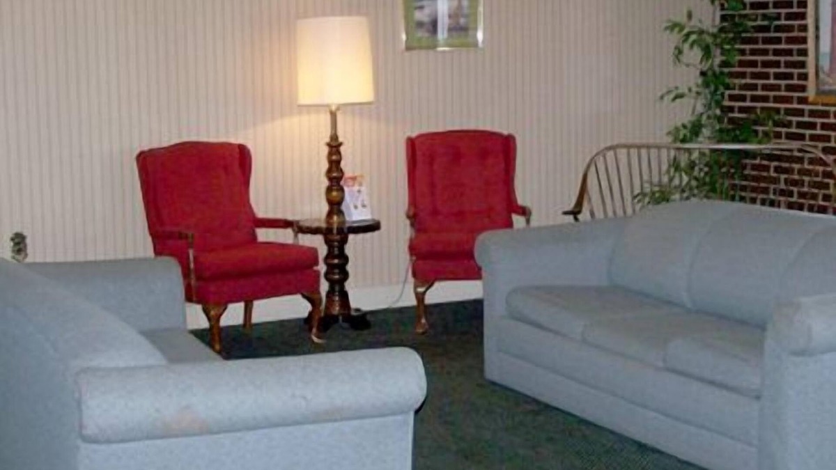 Hawk Run Hotel | Harbor Inn Philipsburg