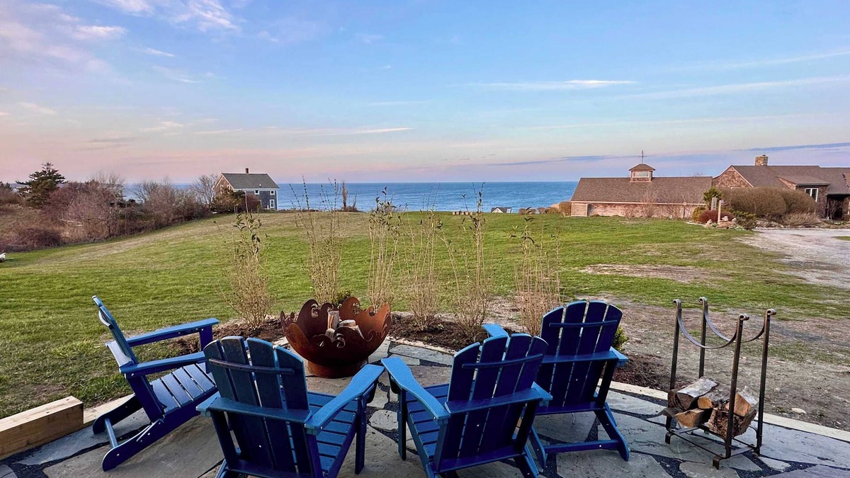 Block Island Apartment | Harbor Point Haven Su