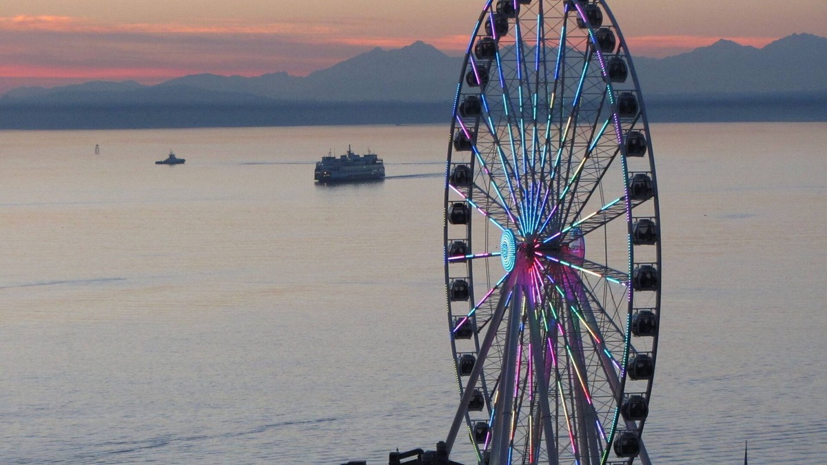 Downtown Seattle Apartment | Harbor Steps - A Block to Pike Place Market - Full Water Views are Breathtaking!