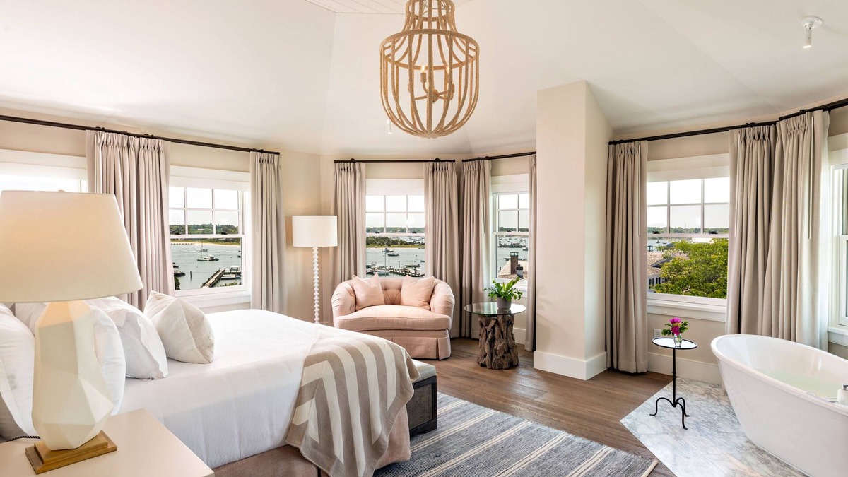 Edgartown Hotel | Harbor View Hotel