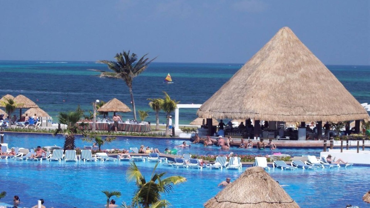 Paradise Island Resort | 🌴Harborside Resort at Atlantis✨ Experience Paradise in a1 Bedroom Deluxe