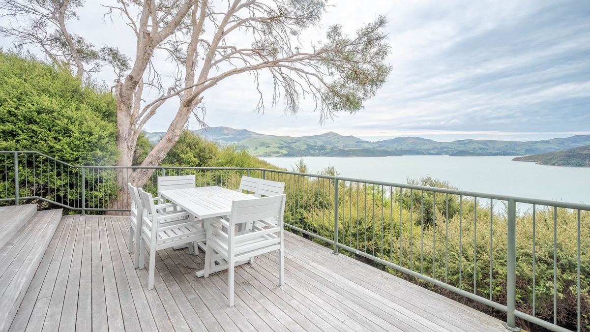 Akaroa House | Harbour Haven - Akaroa Holiday Home