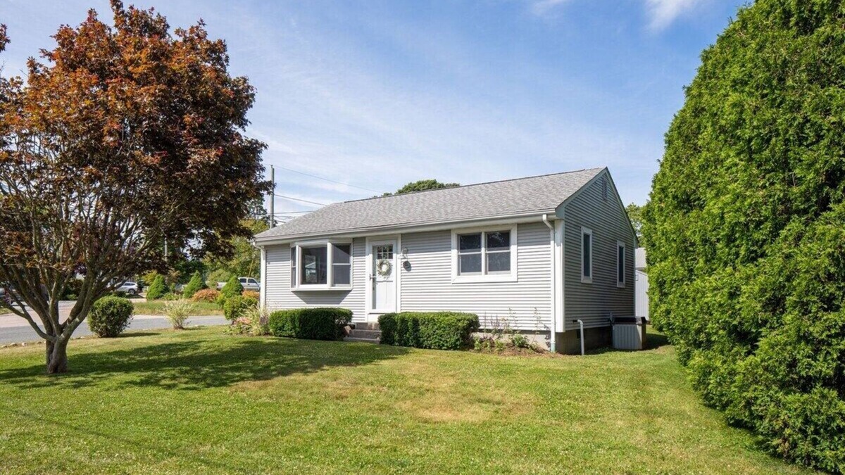 Narragansett House | Harbour Island Charmer! Sleeps 4