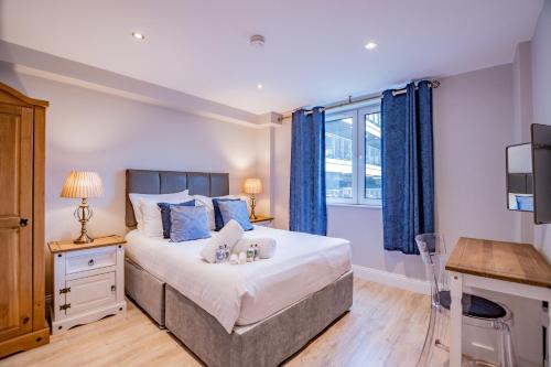 Galway City Centre Apartment | Harbour View