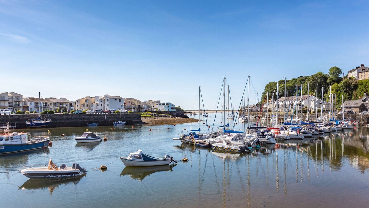 Porthmadog House | HARBOUR VIEW, pet friendly, country holiday cottage in Porthmadog