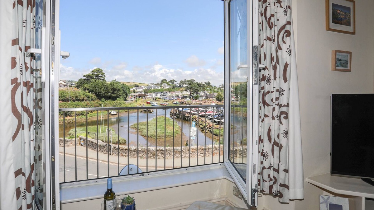 Abersoch Cottage | HARBOUR VIEW, pet friendly, character holiday cottage in Abersoch