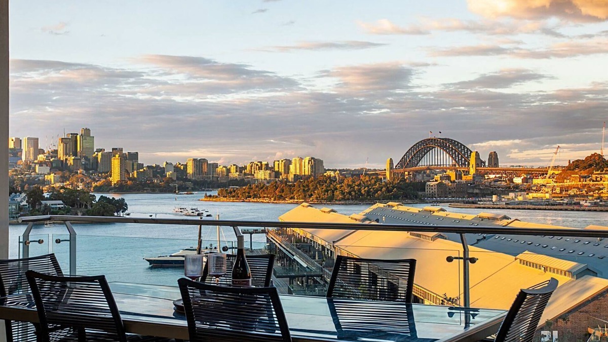 Pyrmont Apartment | Harbour views Pyrmont IH