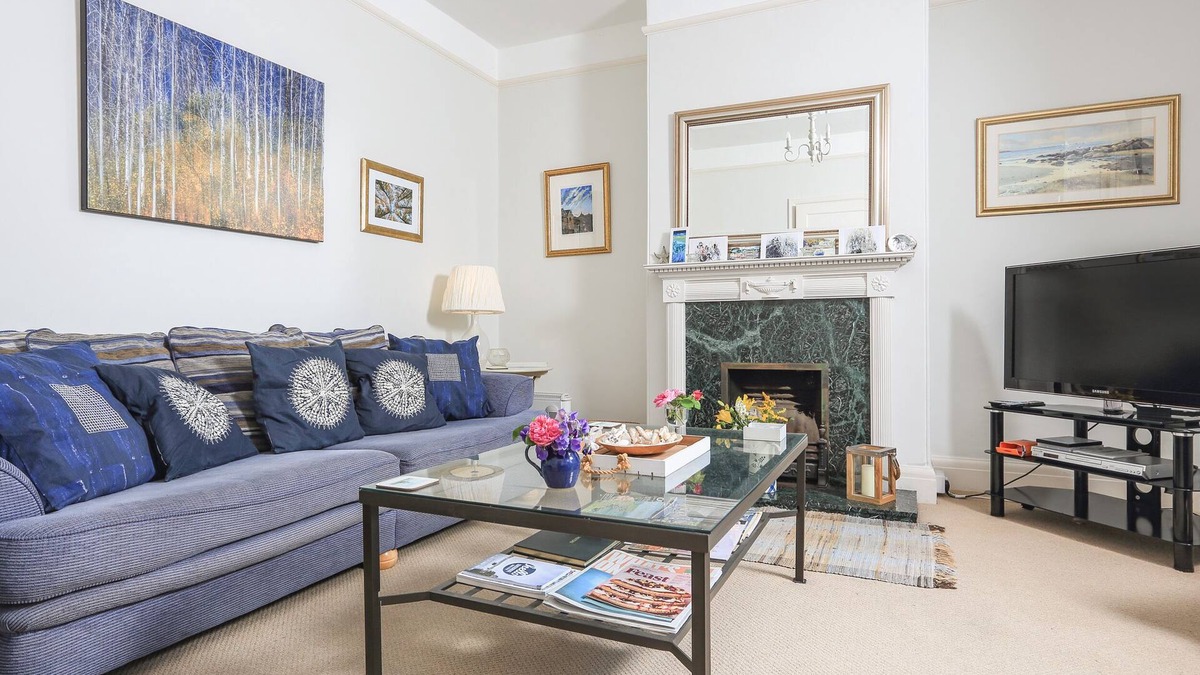 Salcombe Cottage | HARBOURFIELD, family friendly, with a garden in Salcombe