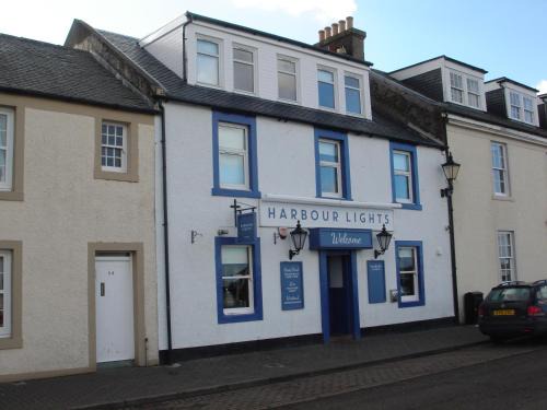 Irvine House | Harbourlights Accomodation