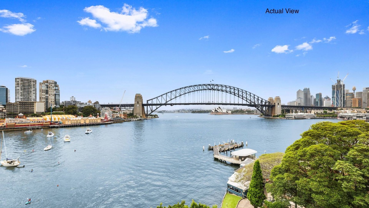 McMahons Point Apartment | Harbourside 43 - sensational views for the family and friends