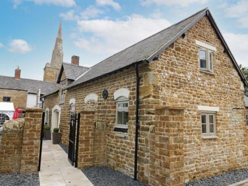 East Norton House | Hard Day's Night