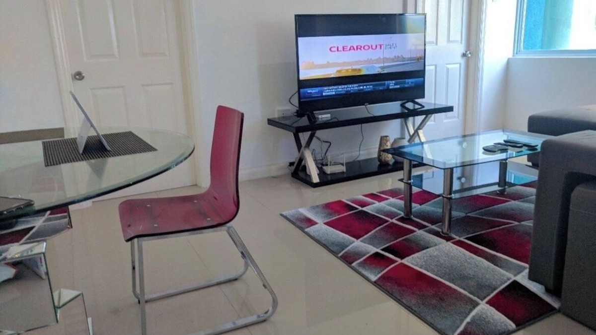 Saint Andrew Condo | Harloe's Luxury Condominium