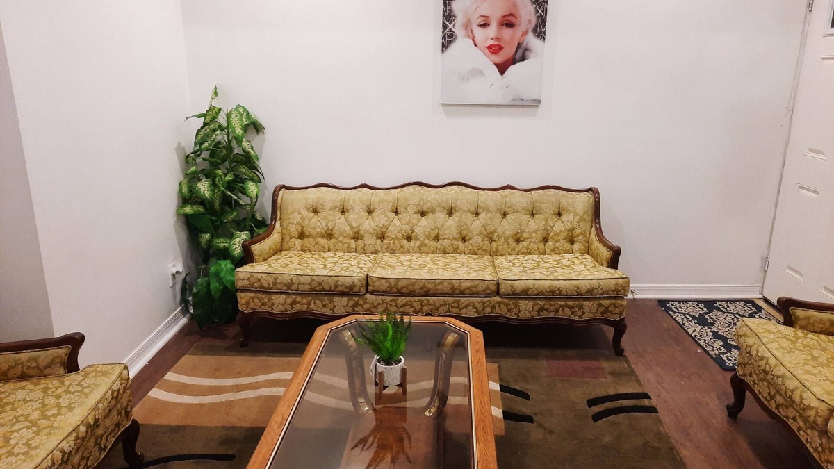 West Columbus Apartment | Harmony 01