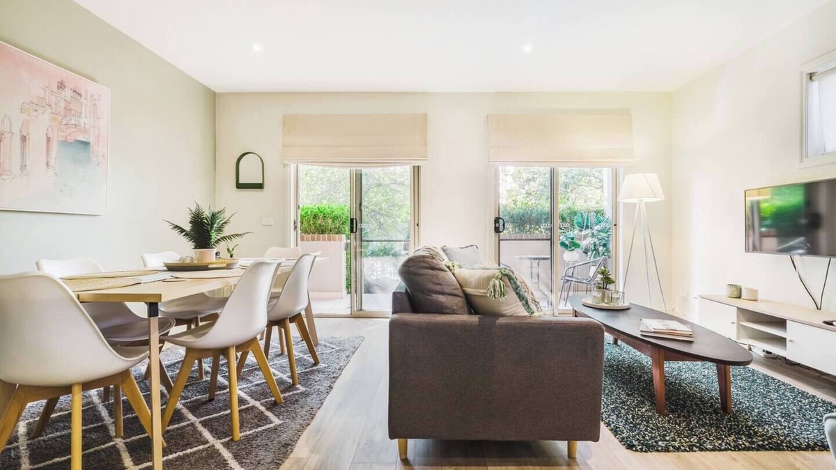 Kew Apartment | Harp Haven Contemporary in Suburban Tree lined Kew