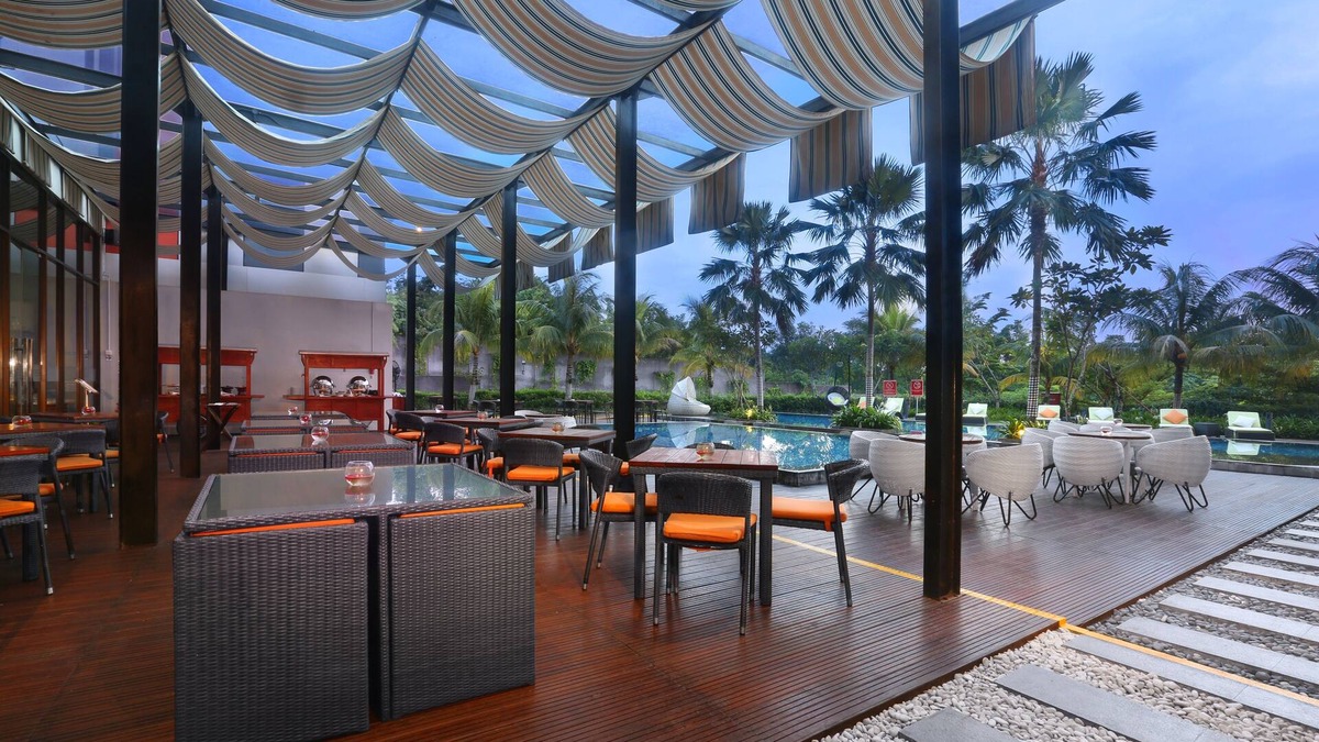 Bungursari Hotel | Harper Purwakarta by ASTON