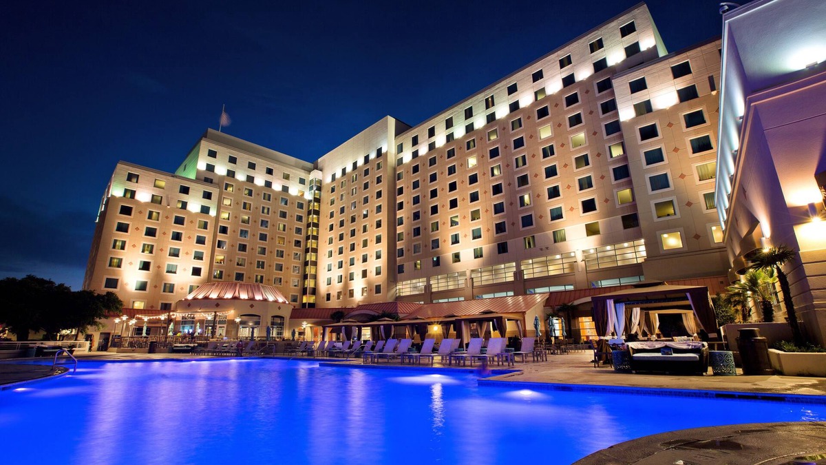 East Biloxi Resort | Harrah’s Gulf Coast – A Caesars Rewards Destination