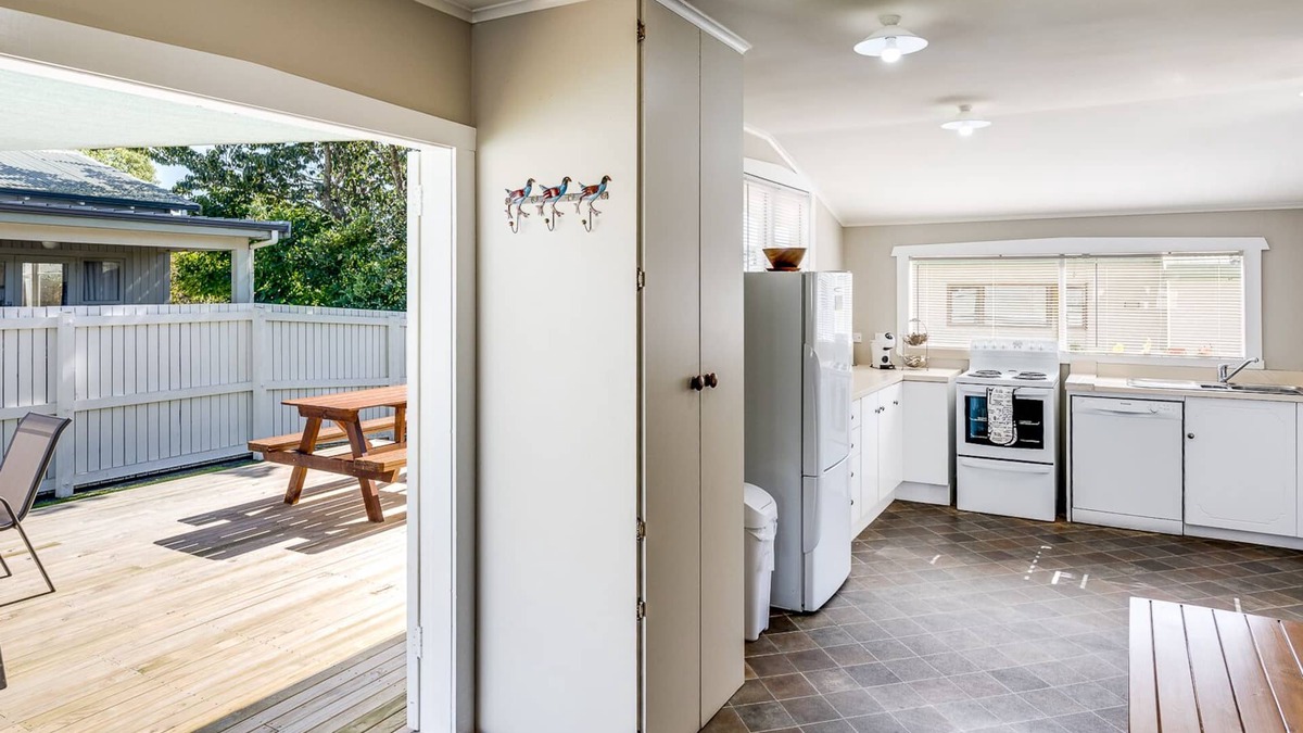 Hastings House | Harriett – Hastings Holiday Home