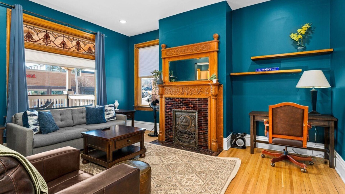 East Hillside Apartment | Harris House | Suite 1 | On Medical Campus