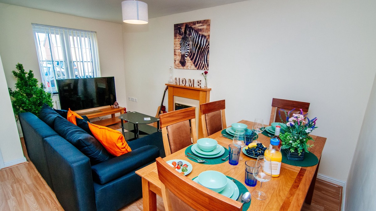Kirk Sandall House | Harris House with a free parking