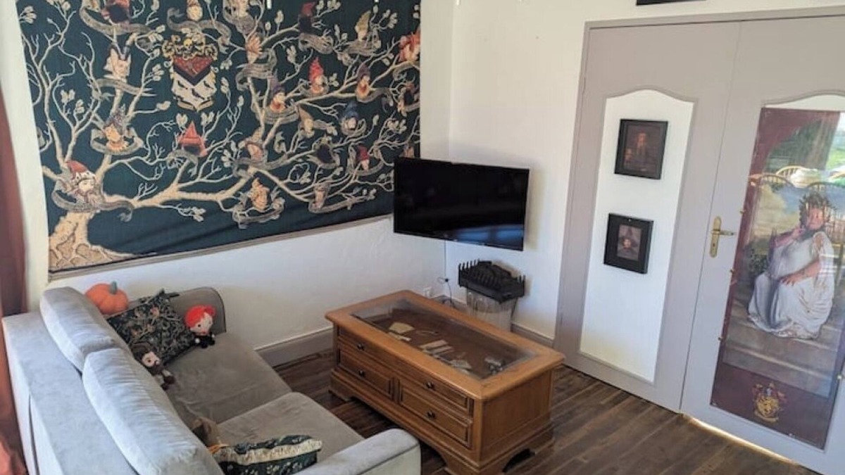 Leffrinckoucke House | Harry Potter apartment