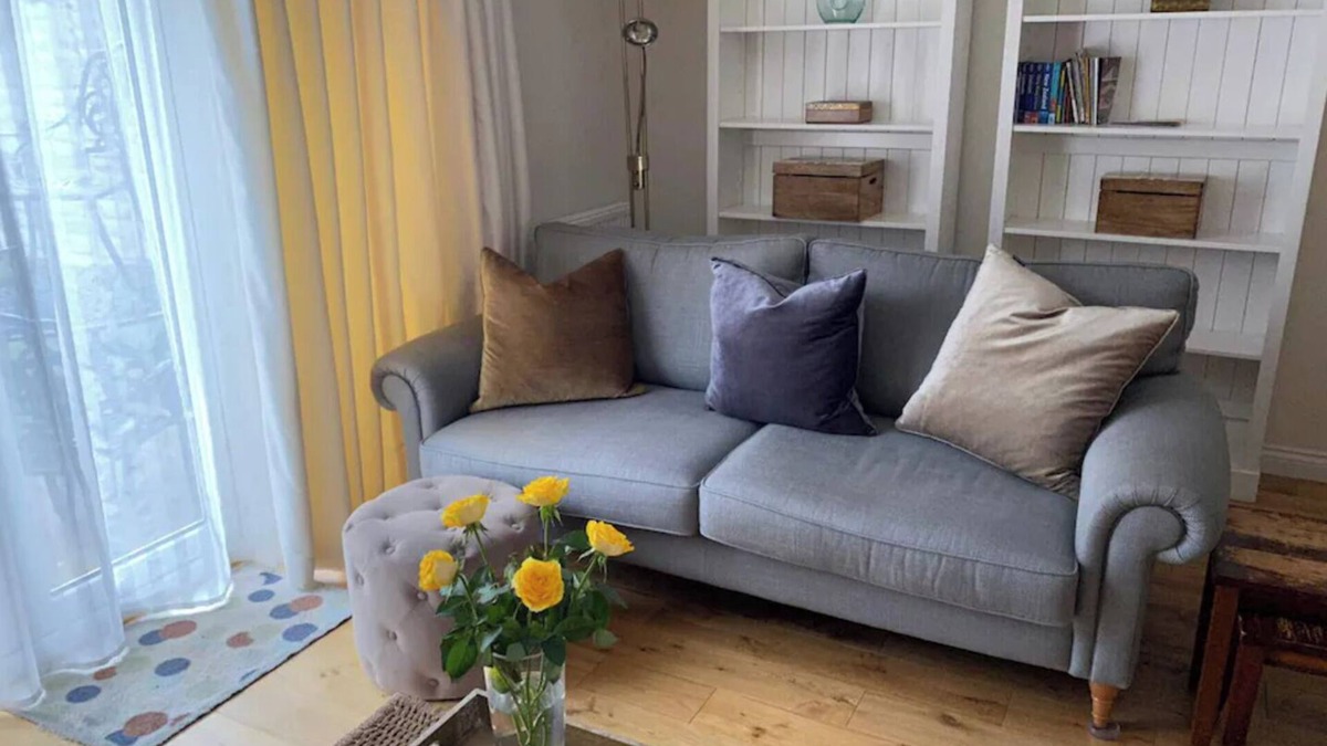 Hartley Wintney House | Hartley Wintney A Home From Home