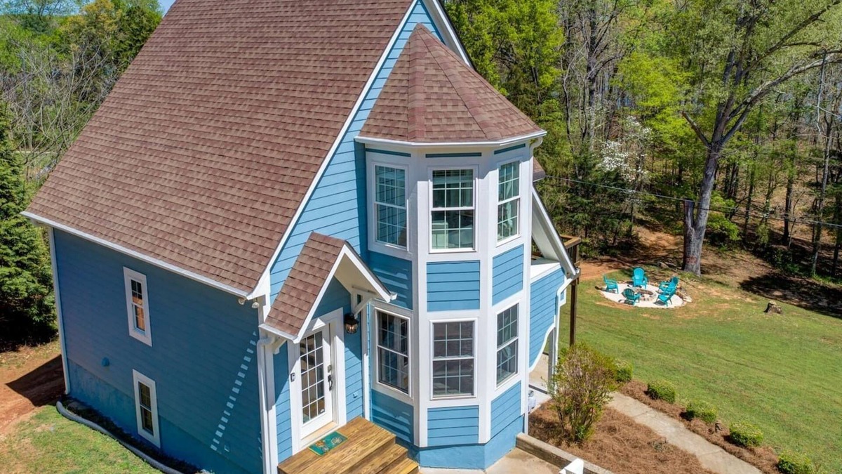 Lavonia House | Hartwell waterfront home -game room, boat slip, firepit, golf cart, pet-friendly