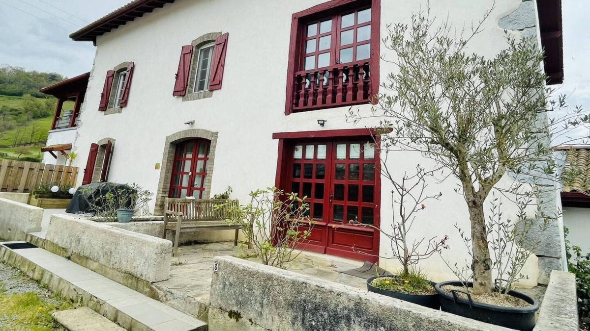 Gamarthe House | Hartzaren Etxea - Gamarthe