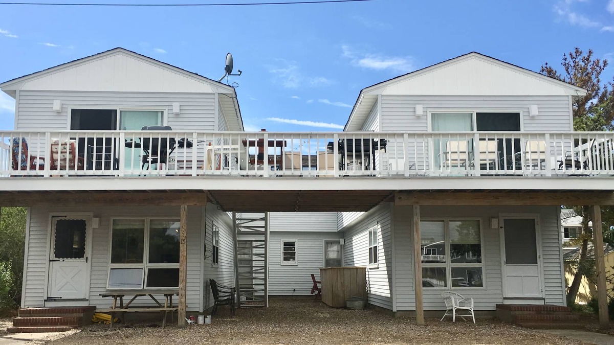 Harvey Cedars House | Harvey Cedars Bayfront - 5 min to beach. Sunsets from huge deck.