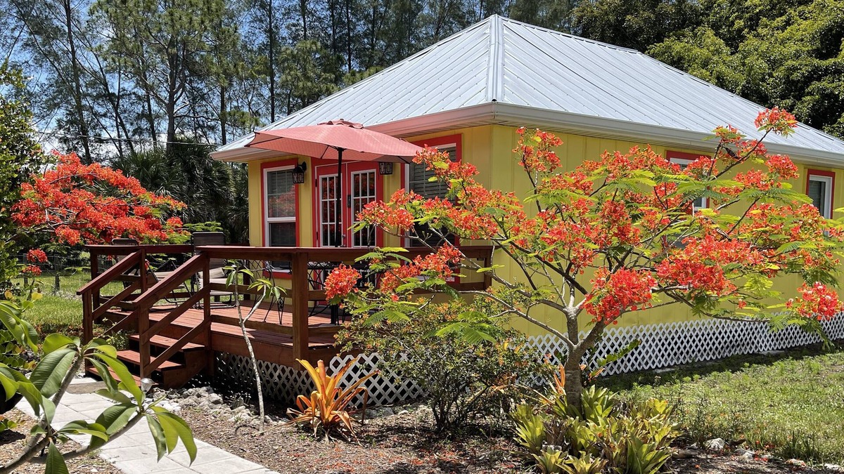 Bokeelia Cottage | Has all of the modern comforts-hidden in the palm and mango groves.