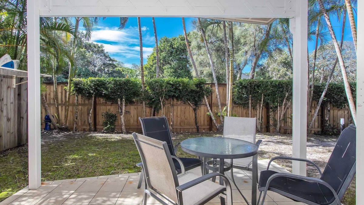 Hastings Point Apartment | Hastings Cove 2 Bedroom Garden Apartment!