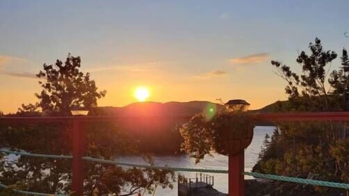 Newfoundland House | Hatchet Harbour Vacation Home