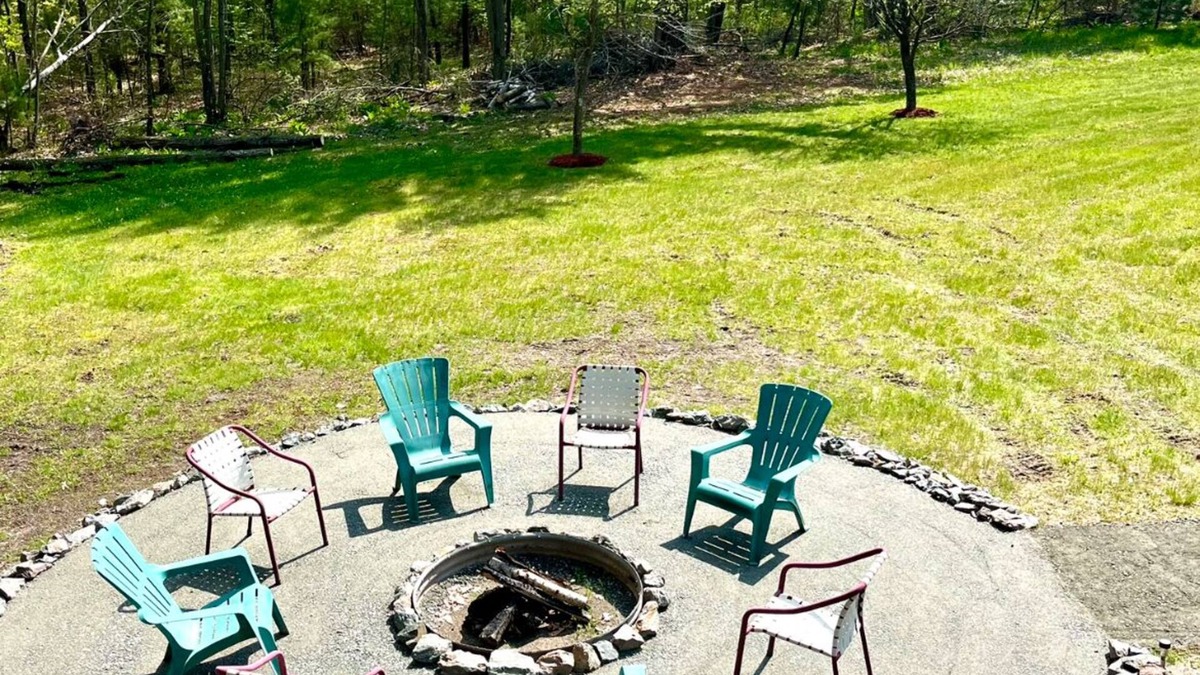 Merrillan Cabin | Hatfield Cabin prime location on ATV trail