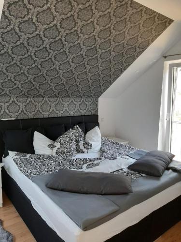 Zweifall Apartment | Haus am Hang; Ferienwohnung Fernblick