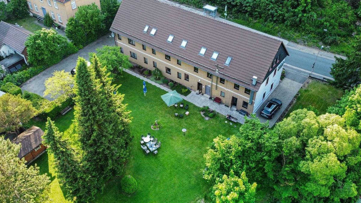 Rothesutte Apartment | Haus am Wolfsbach - Group accommodation - Fewo Hoheharz