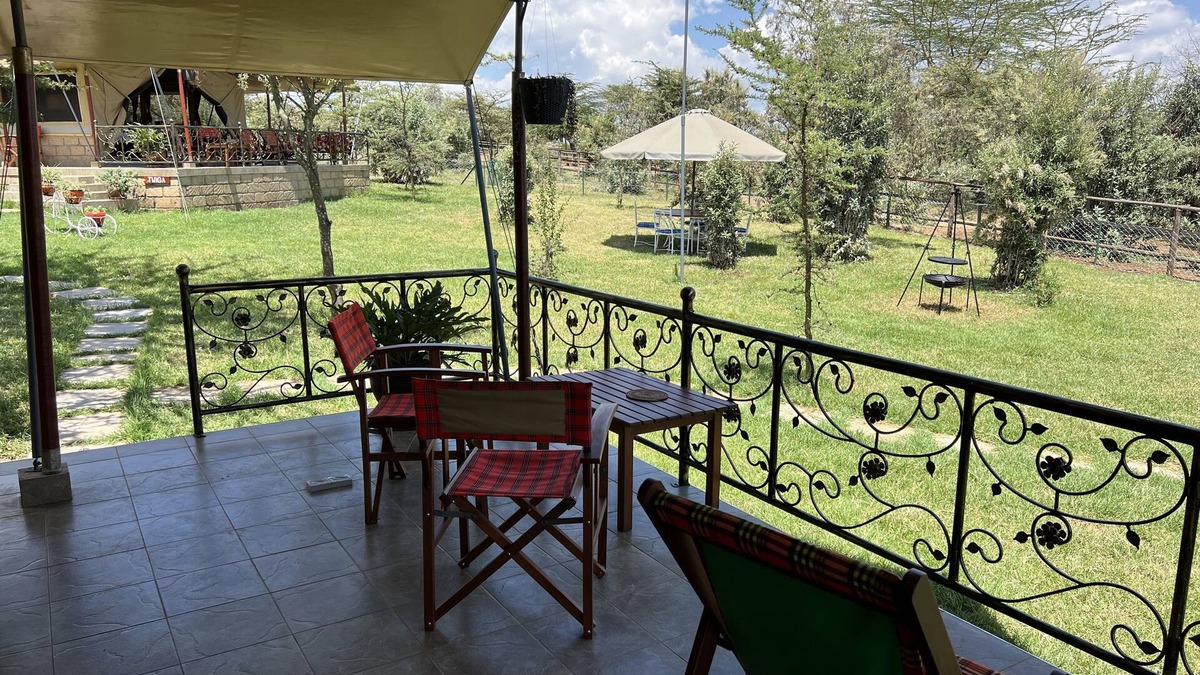 Naivasha Cabin | Haus der Pferde, Luxuszelte, Wildtier-reservat, Privater Koch, Hausmädchen,natur