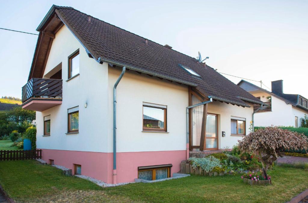 Niedermennig House | Haus Elfriede