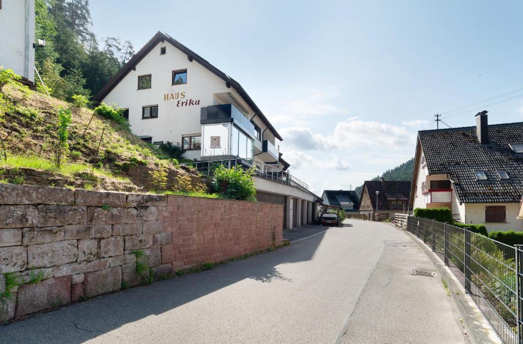 Bad Teinach-Zavelstein Apartment | Haus Erika Ferienwohnung 2