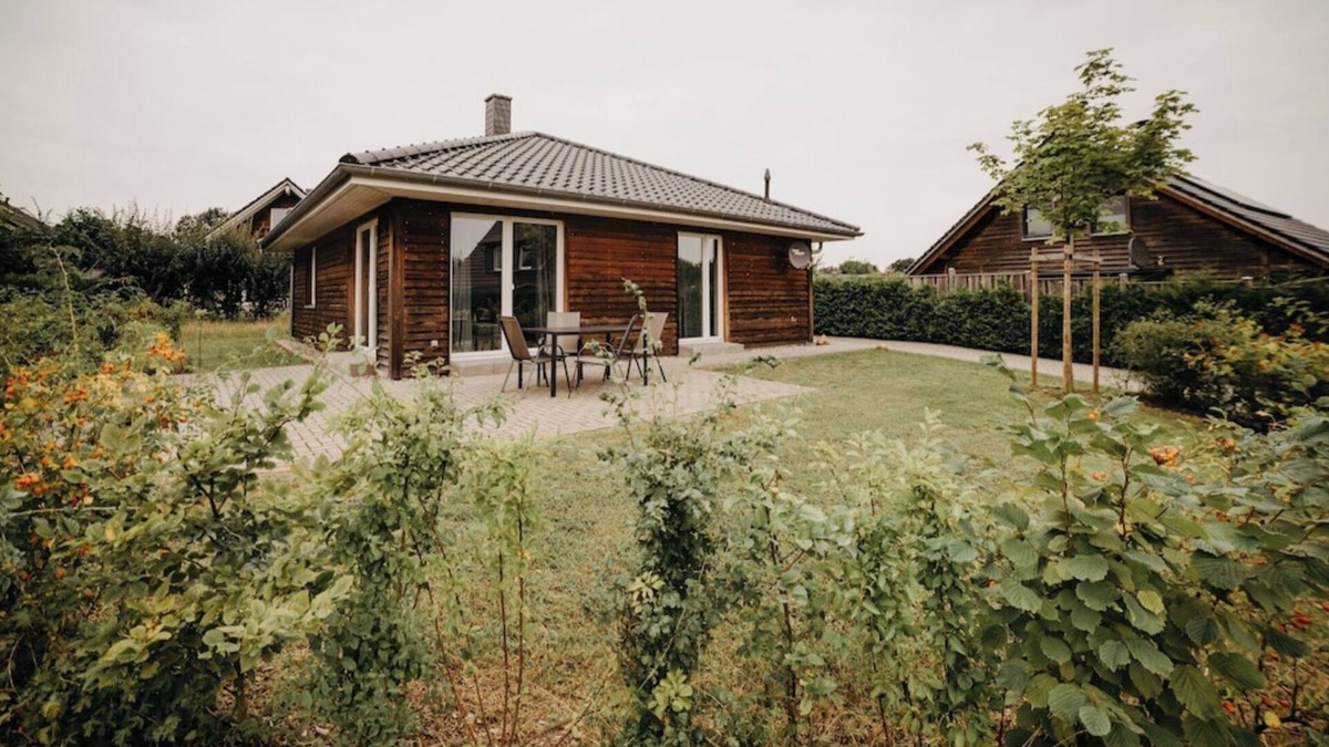 Zarrentin am Schaalsee House | 'Haus Hilde Zarrentin' on Lake Schaalsee with Private Terrace & Garden