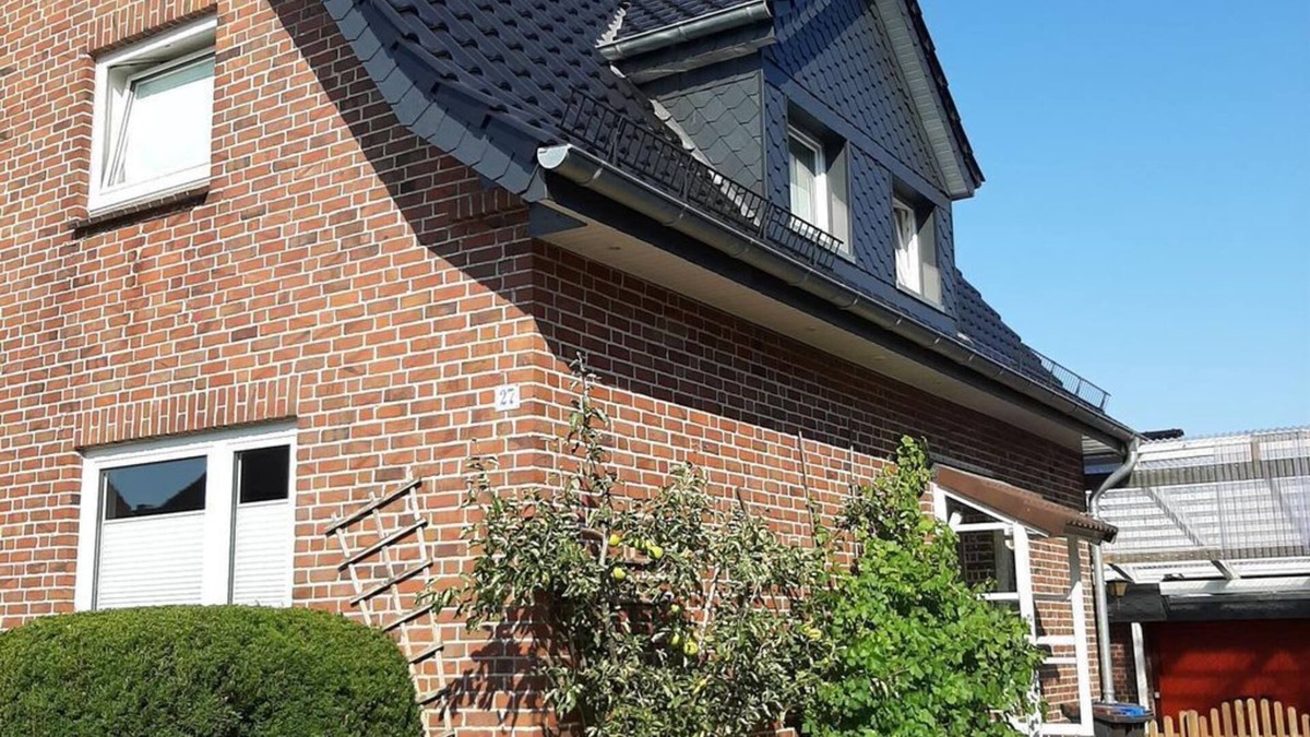 Russee - Hammer Apartment | Haus Ihlkatenweg - House Ihlkatenweg, shower, WC, 2 bedrooms