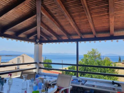 Agios Mamas Apartment | Haus Regina