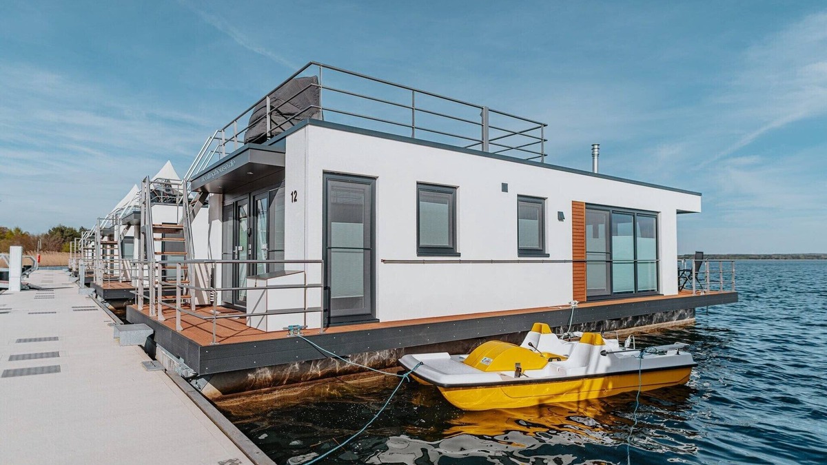 Vetschau/Spreewald Boat Rental | Hausboot am Gräbendorfer See