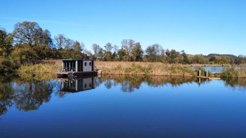 Kirchberg an der Raab Boat Rental | Hausboot Eisvogel