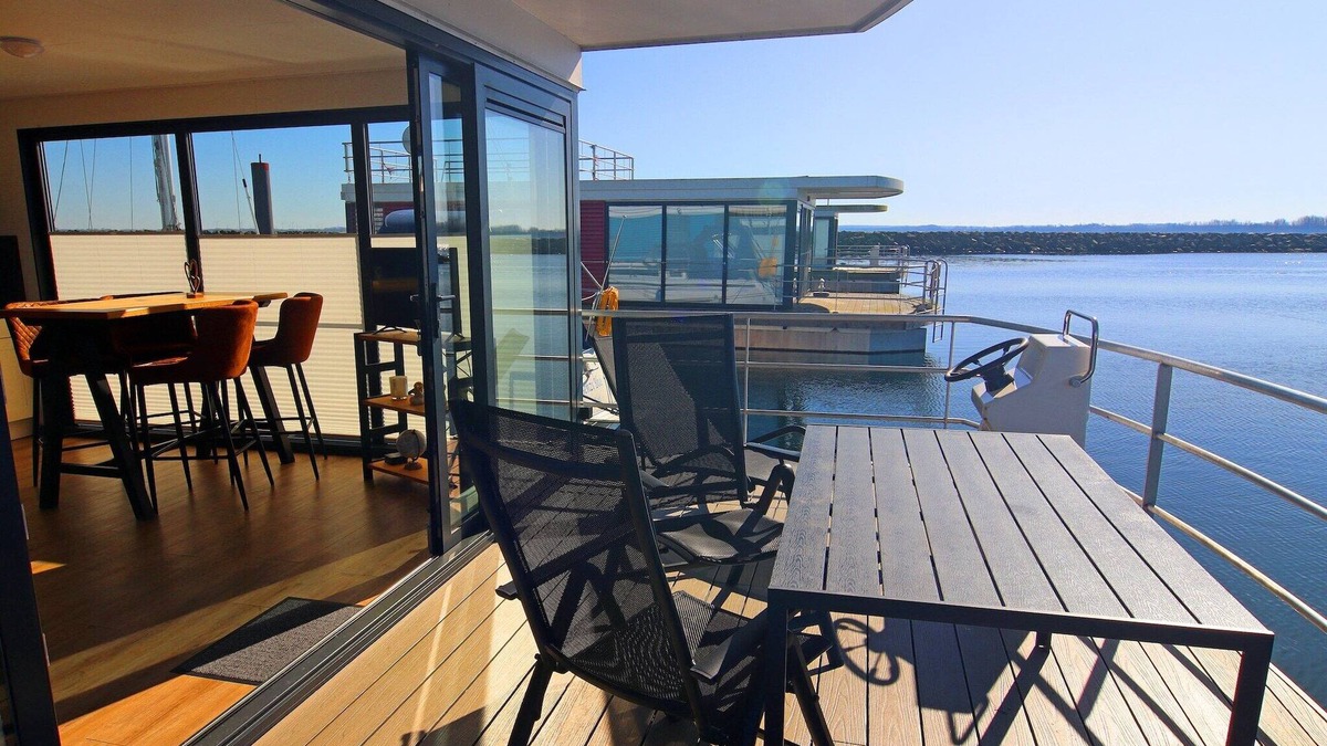 Tarnewitz Boat Rental | Hausboot in Boltenhagen