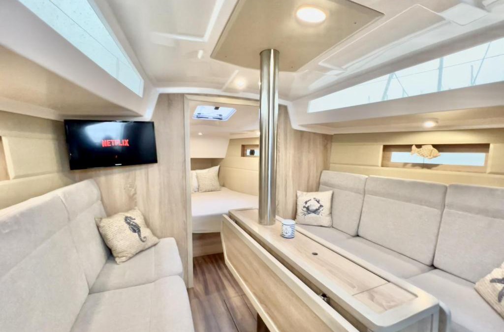 Ostholstein Boat Rental | Hausboot Segelyacht Nui