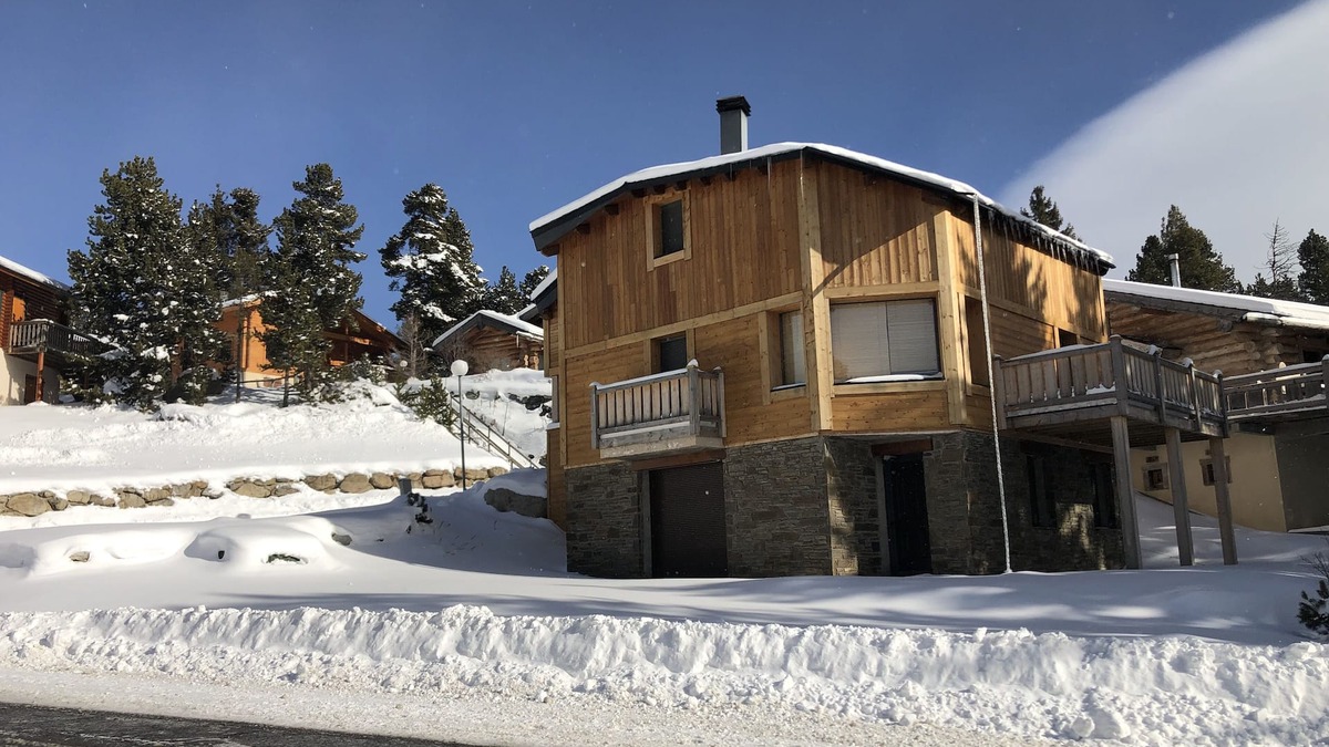 Bolquere Ski Chalet | Haut Chalet Les Silènes Pour 10 Personnes