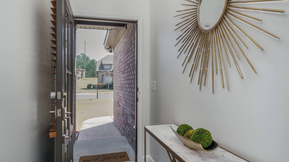 Northport House | Haute Hideaway!