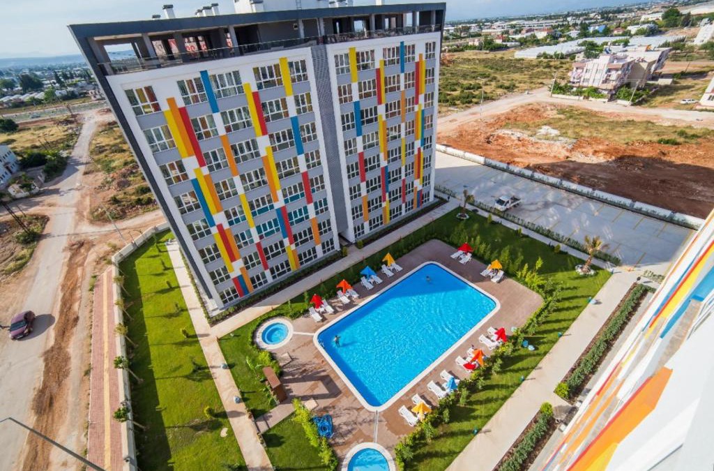 Kepez Apartment | Havalimanı'na Yakın Havuzlu Özel Güvenlikli Daire