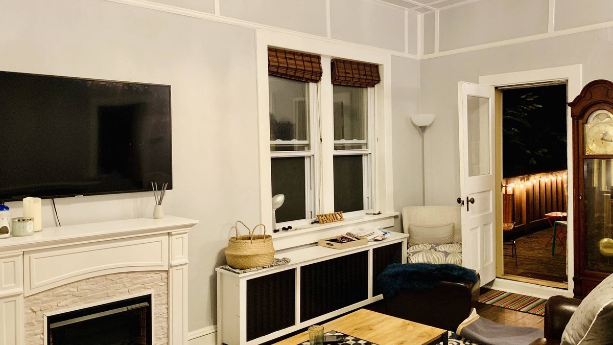 Port Washington House | Have a Grand Time On Grand! Family-friendly house w/PRIVACY, SPACE, & LOCATION!