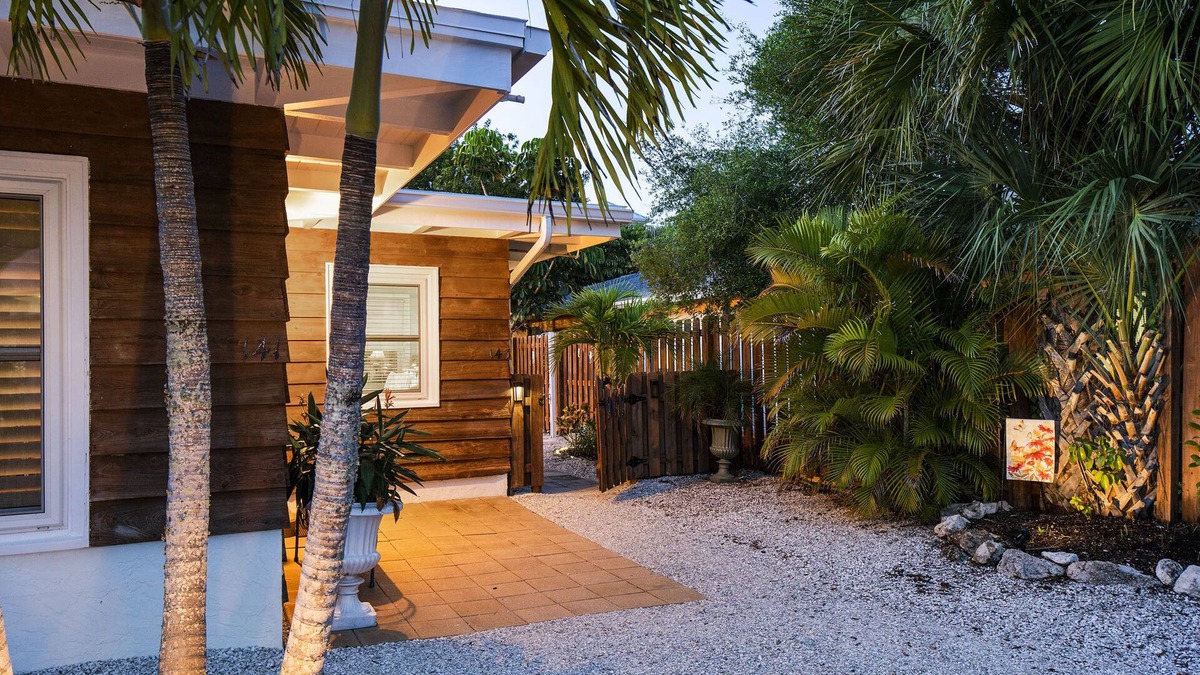 Sarasota Cottage | Have a leisurely
