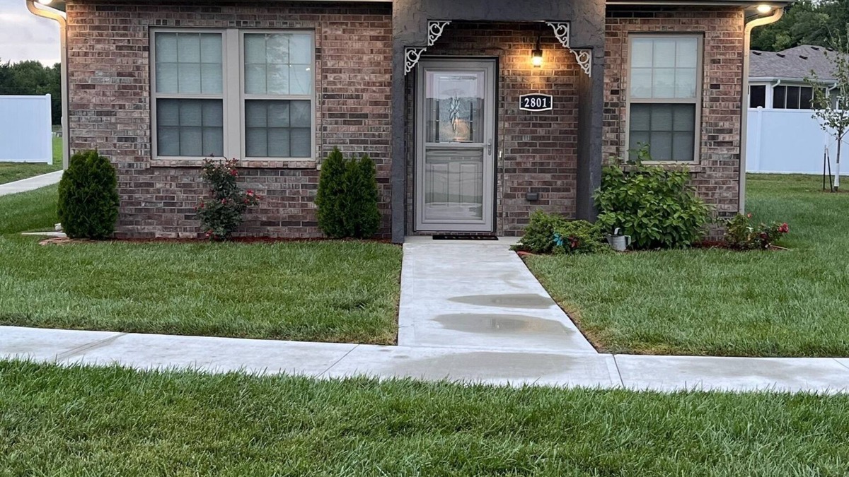Sedalia House | Haven House New Comfortable and Clean Retreat